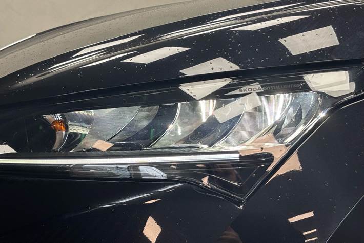 Sort Skoda Enyaq fra 2023