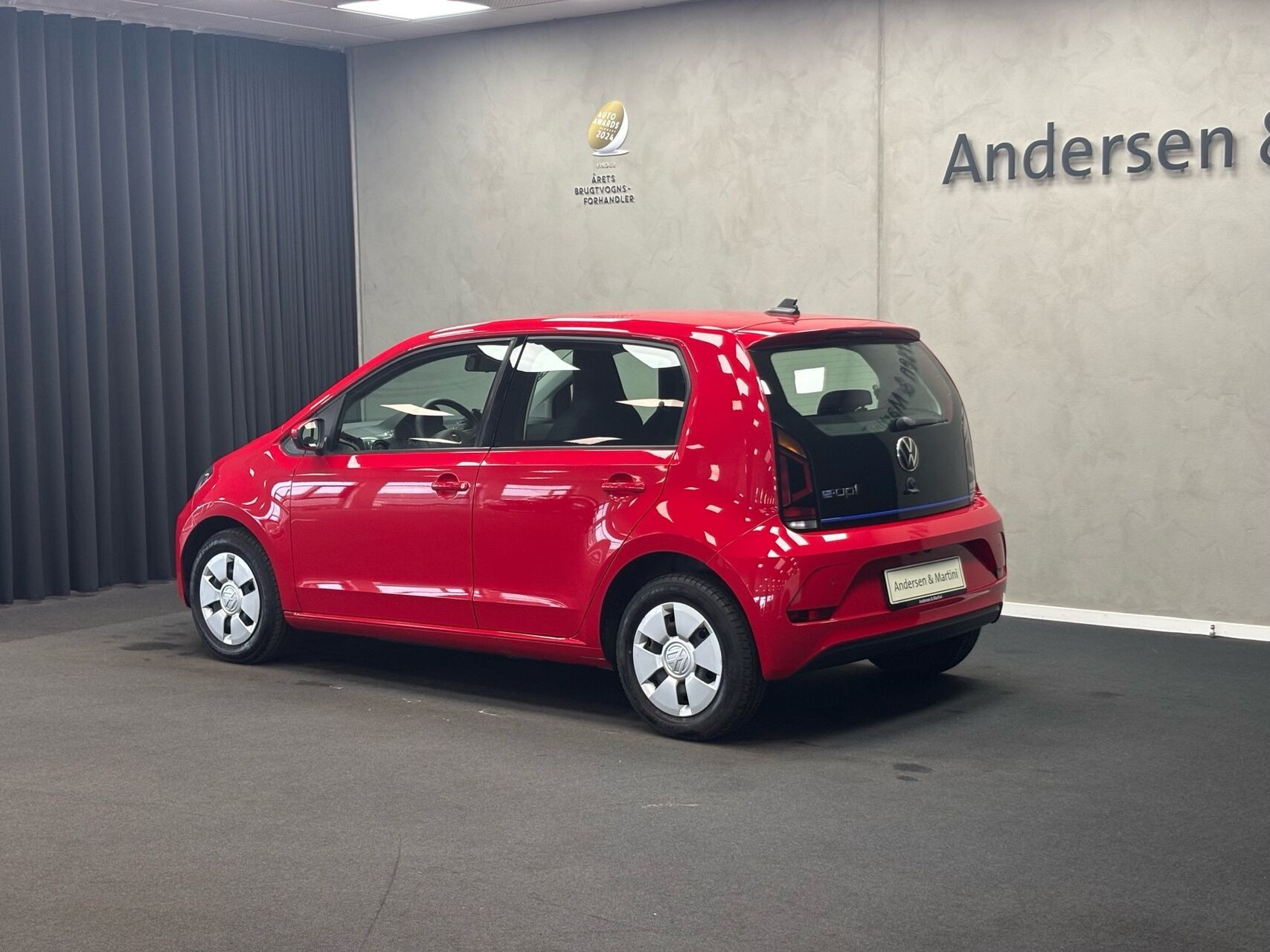 Rød VW e-up fra 2021