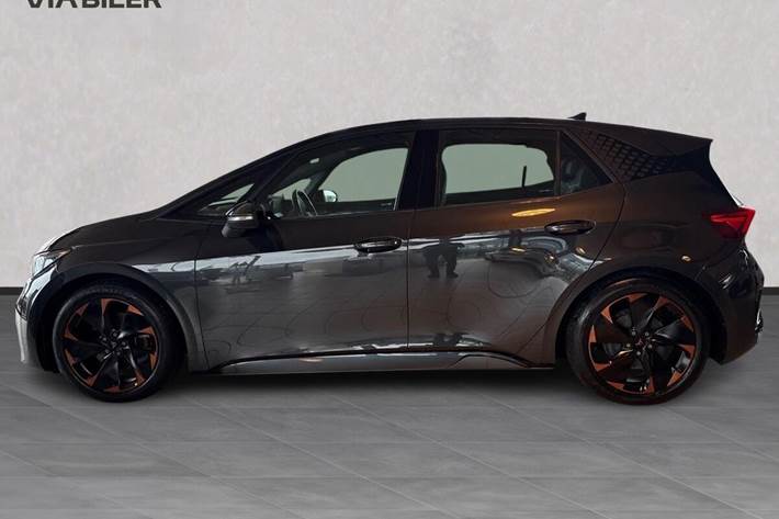 Grå Cupra Born fra 2022
