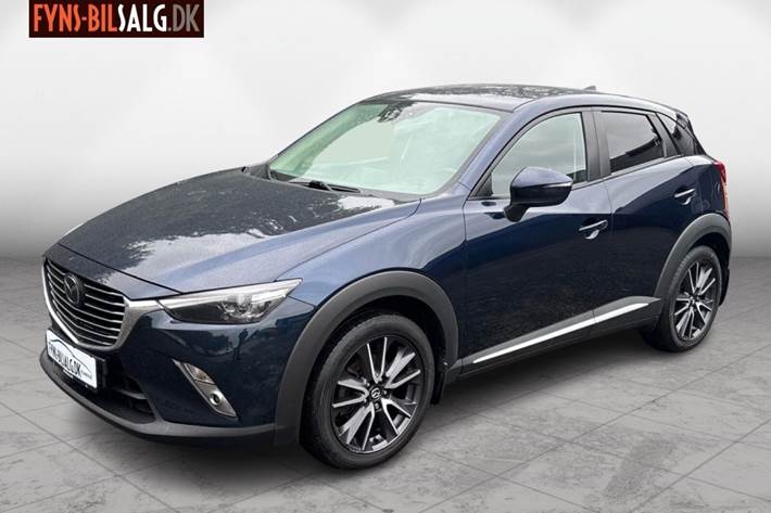 Blå Mazda CX-3 fra 2018