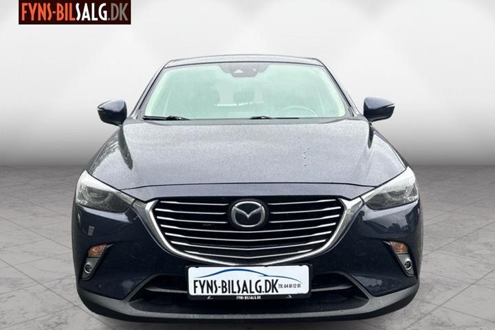 Blå Mazda CX-3 fra 2018