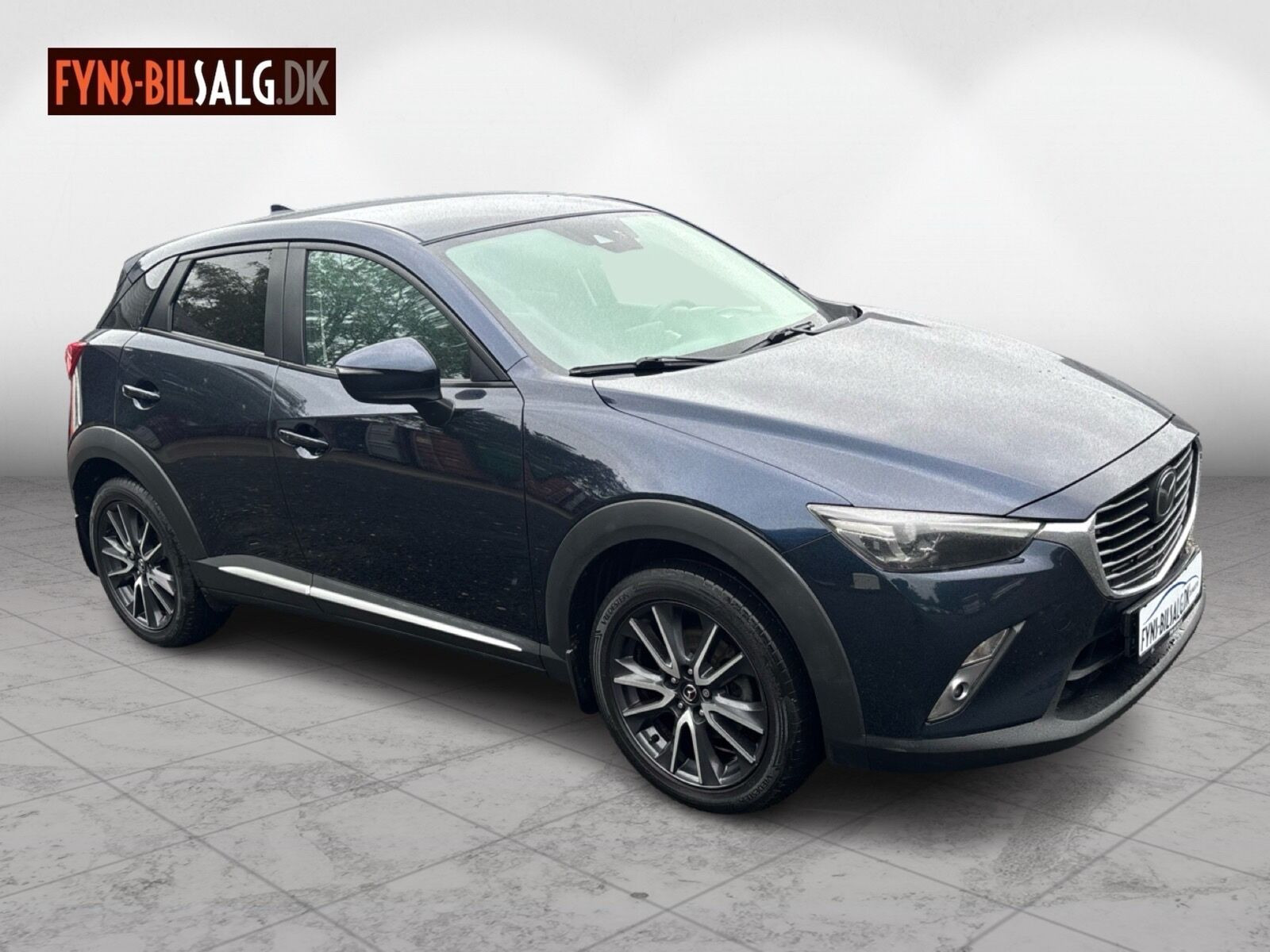 Blå Mazda CX-3 fra 2018