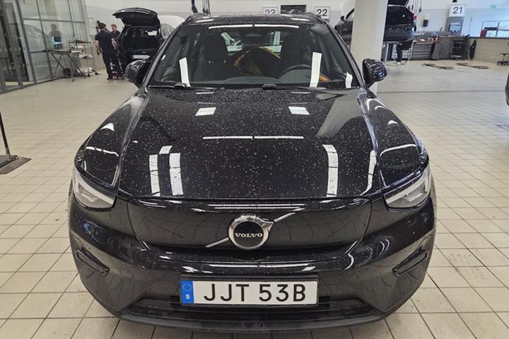 Sort Volvo XC40 fra 2023