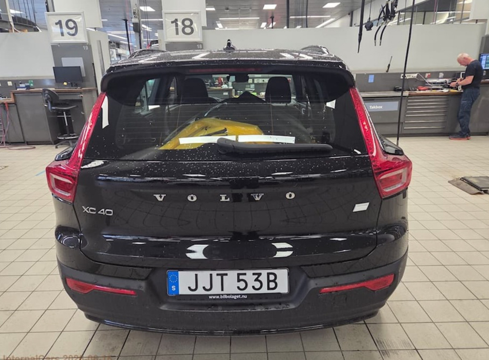 Sort Volvo XC40 fra 2023