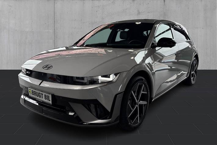Grå Hyundai Ioniq 5 fra 2026