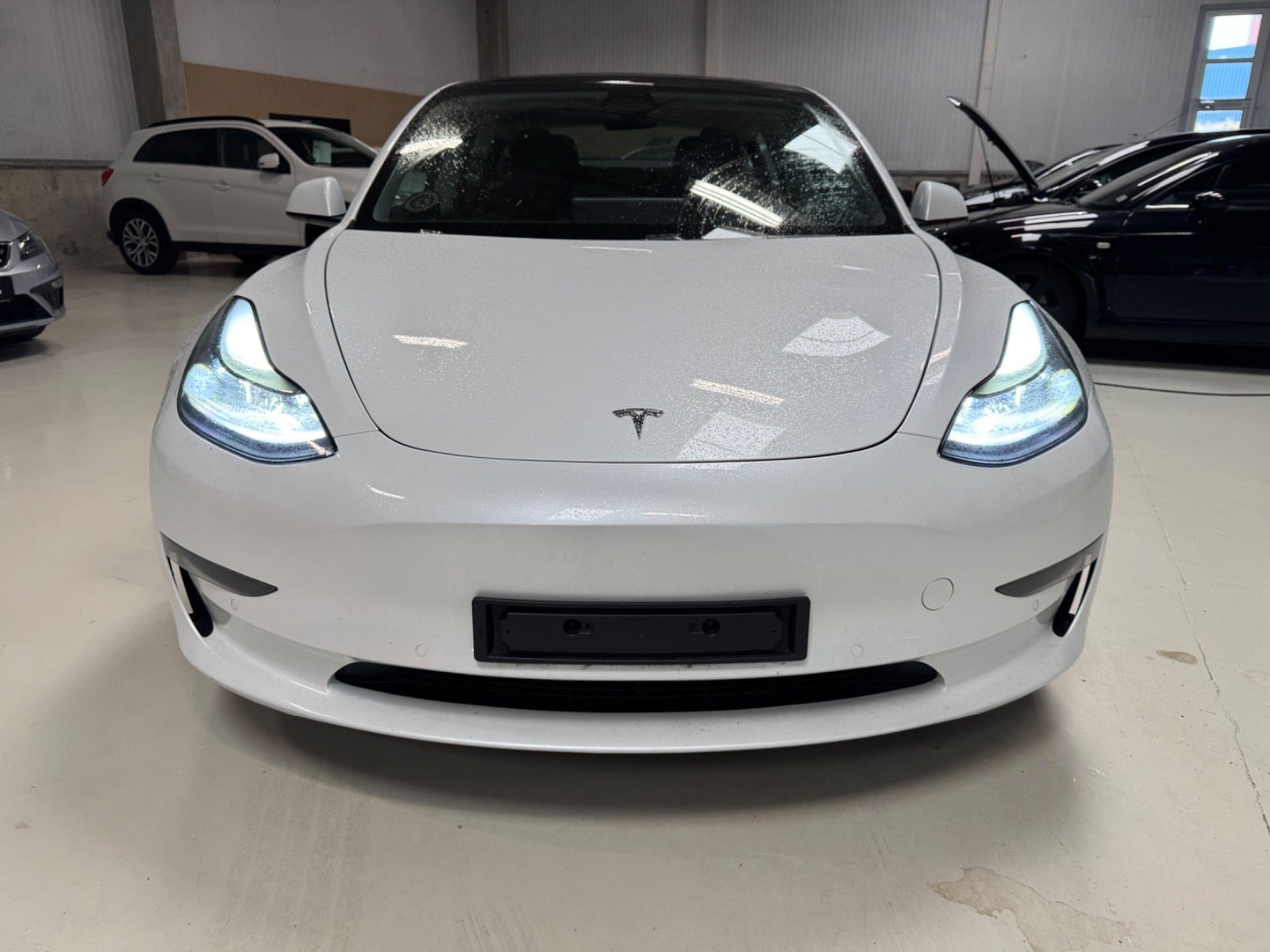 undefined Tesla Model 3 fra 2021