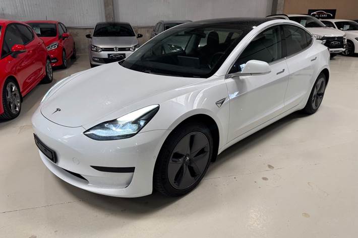 undefined Tesla Model 3 fra 2020