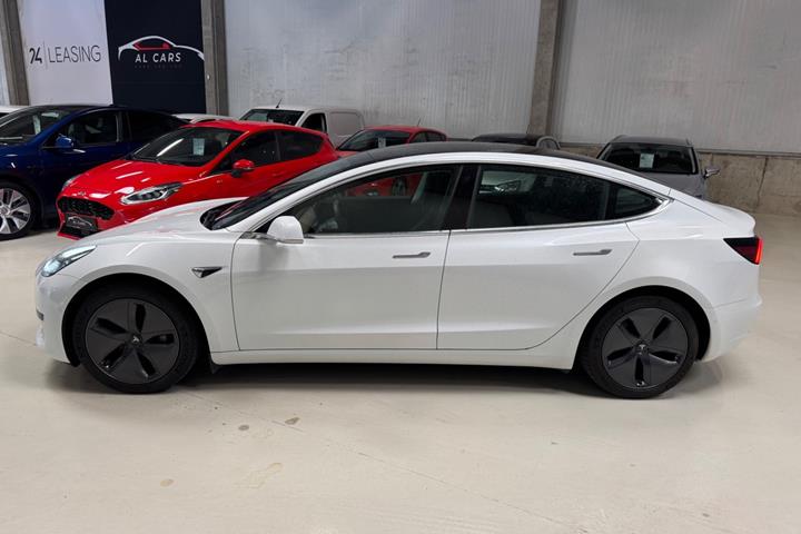 undefined Tesla Model 3 fra 2020