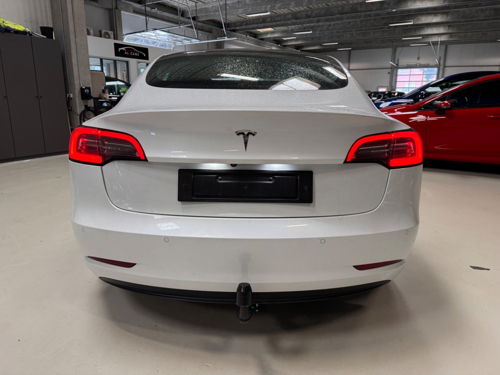undefined Tesla Model 3 fra 2020