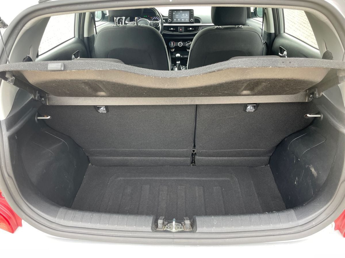 Sølv Kia Picanto fra 2019