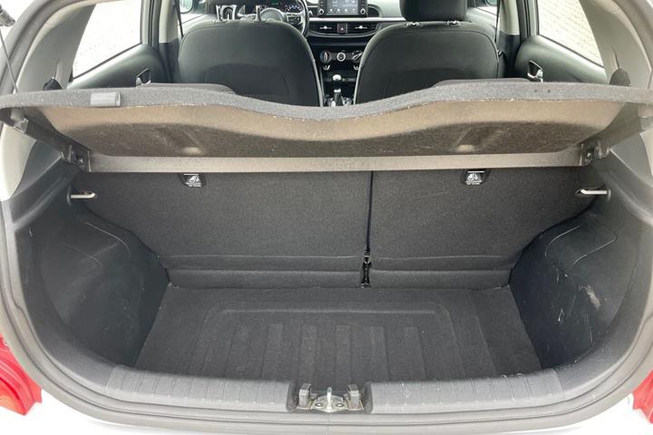 Sølv Kia Picanto fra 2019