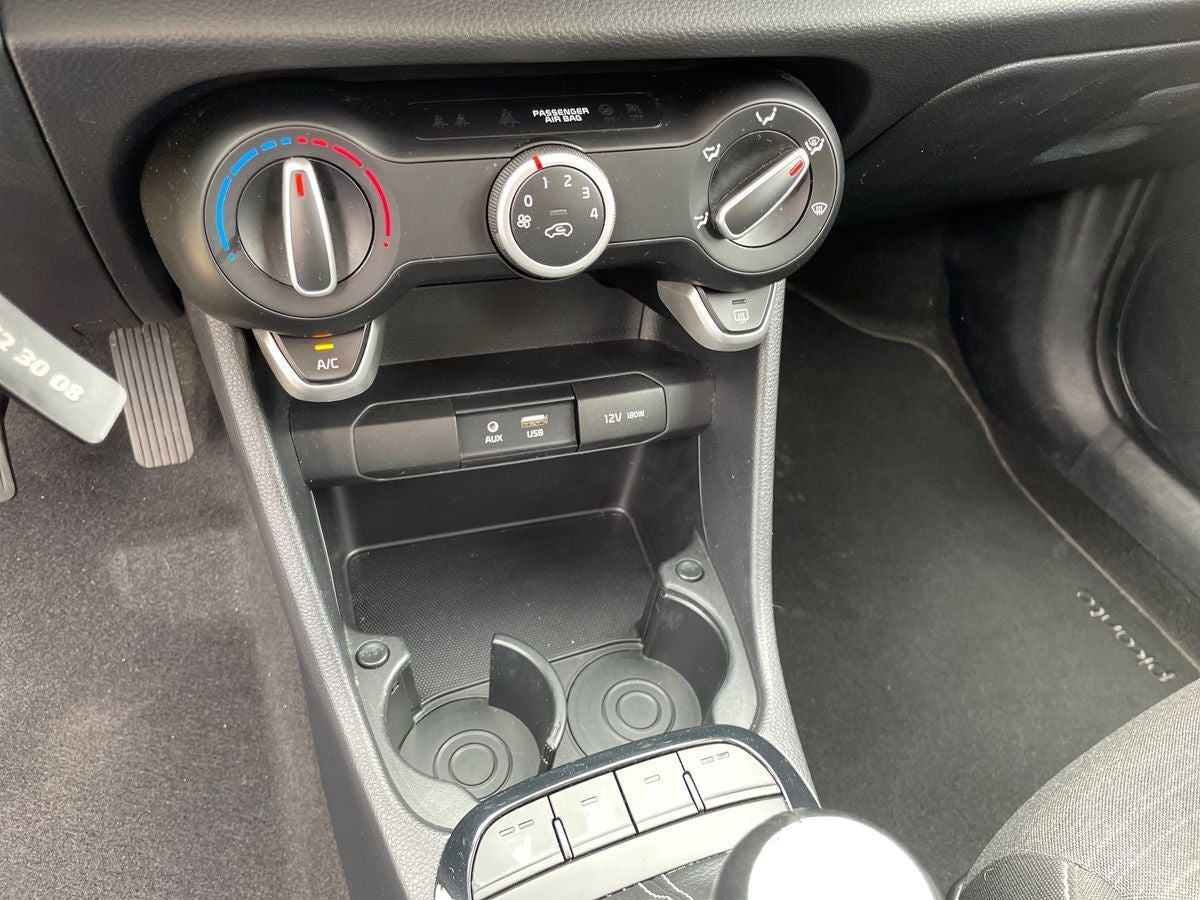 Sølv Kia Picanto fra 2019