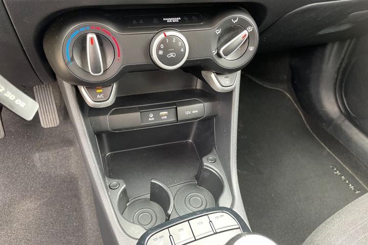 Sølv Kia Picanto fra 2019