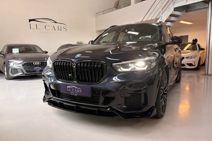 Sort BMW X5 fra 2022