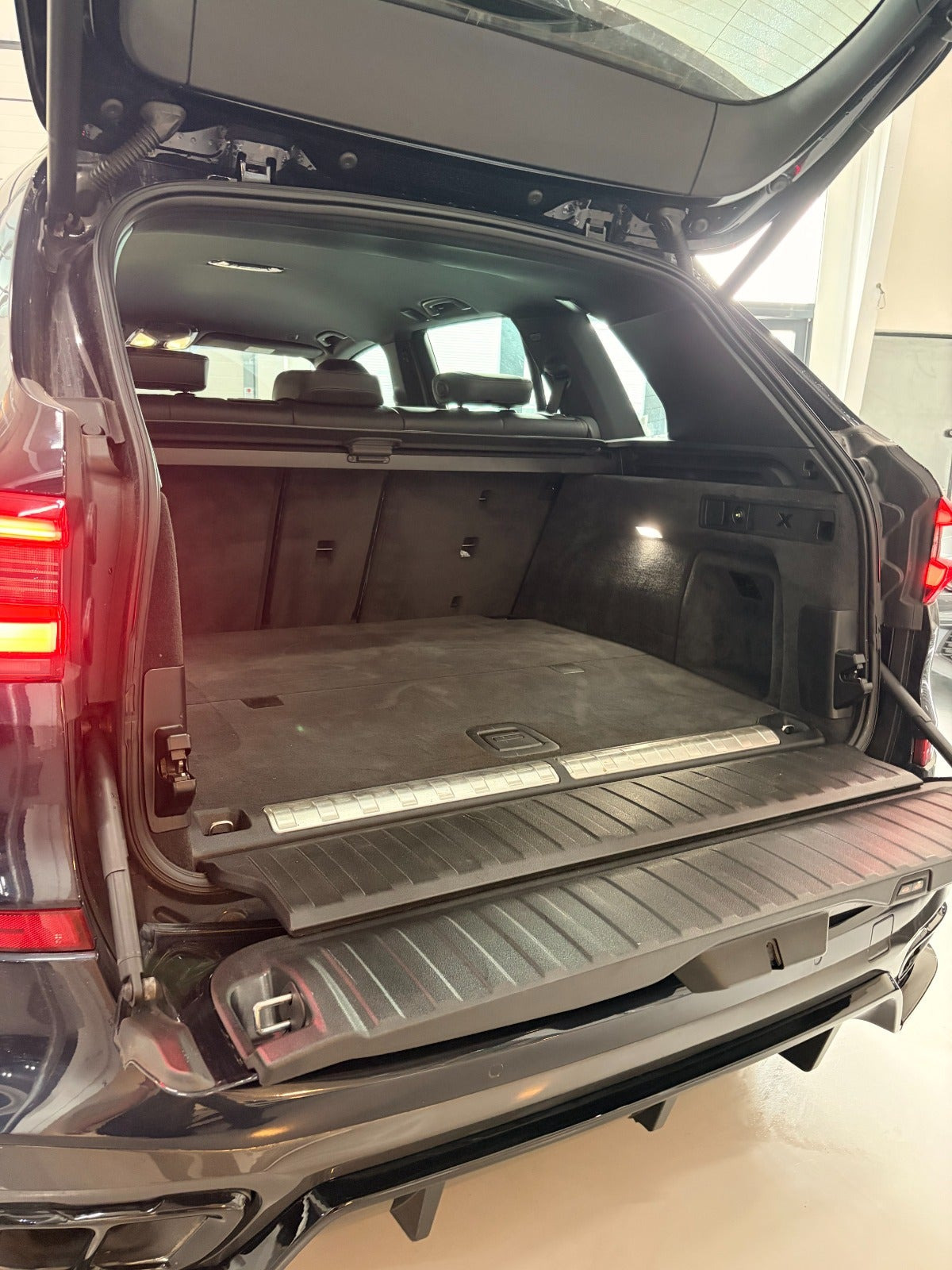 Sort BMW X5 fra 2022