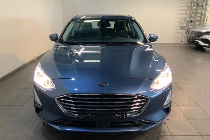 Blå Ford Focus fra 2018
