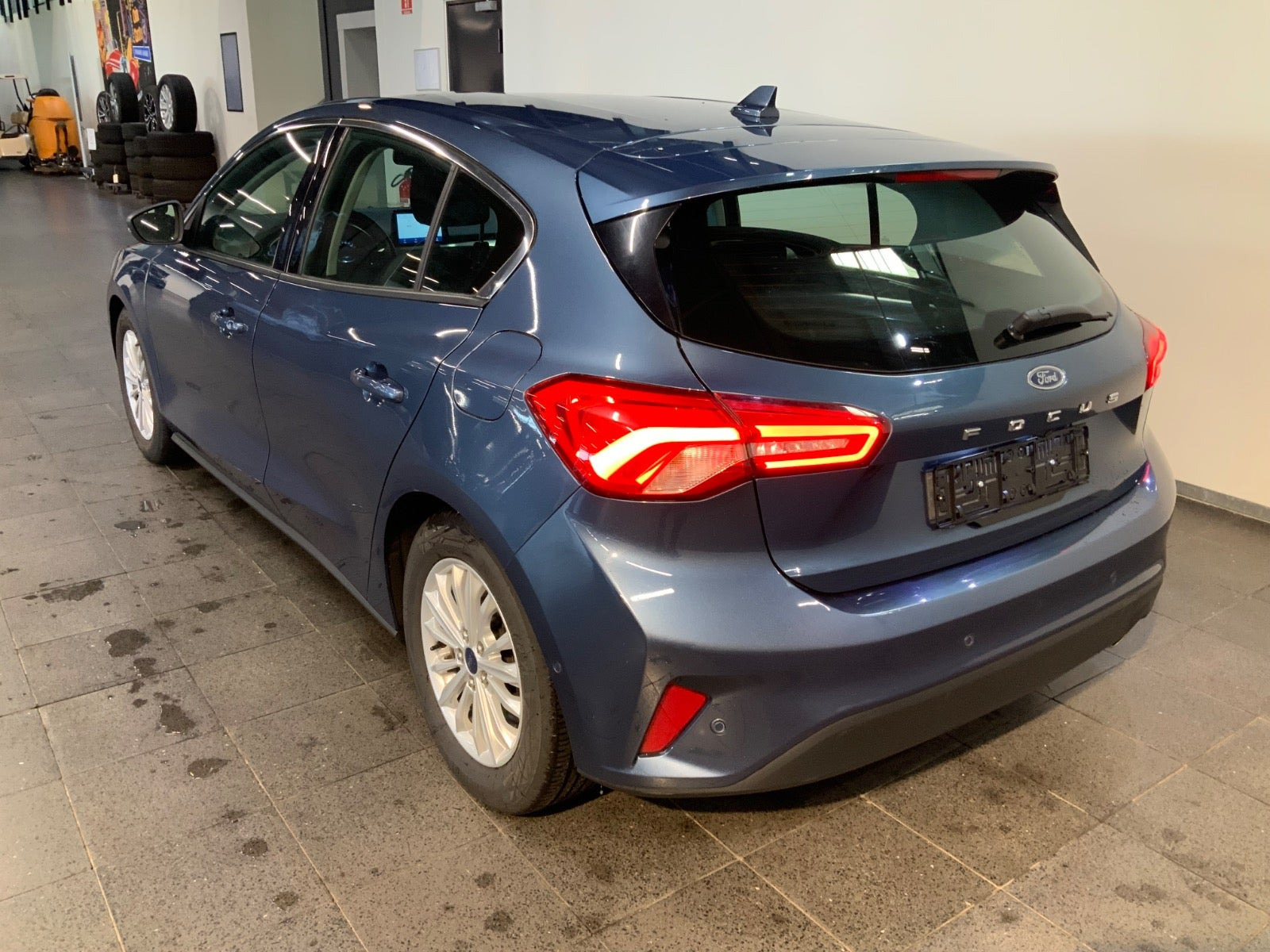 Blå Ford Focus fra 2018