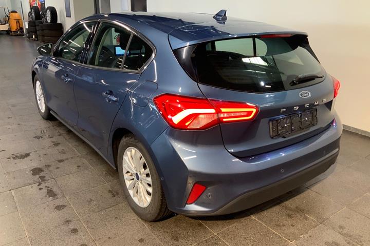 Blå Ford Focus fra 2018