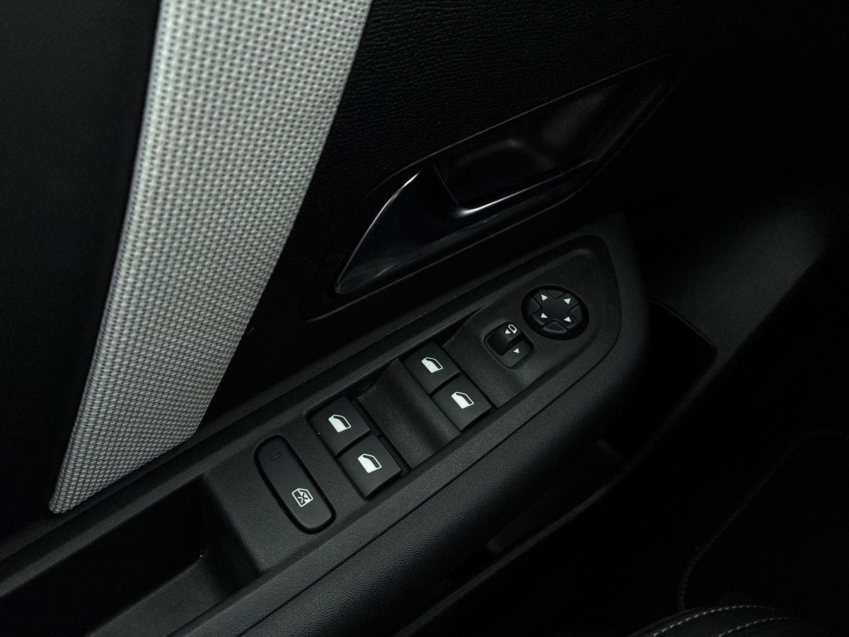Blå Citroën ë-C4 fra 2024