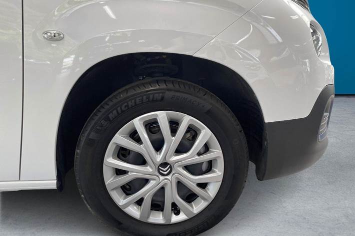 Hvid Citroën ë-Berlingo fra 2022