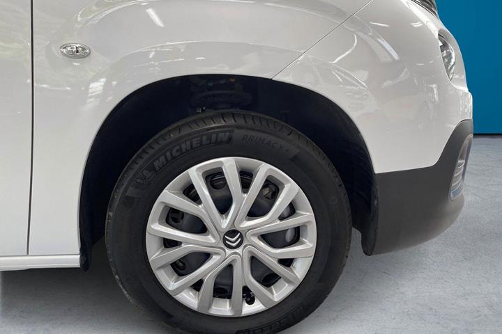 Hvid Citroën ë-Berlingo fra 2022