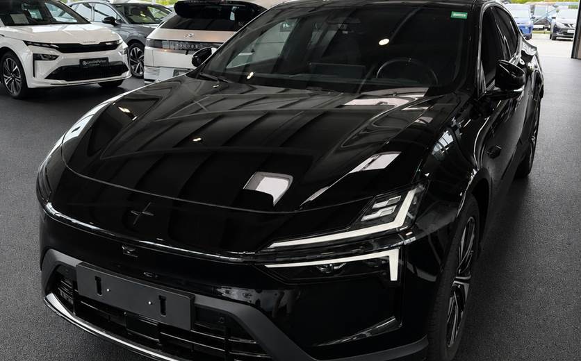 Polestar 4 Coupé Long Range Nordic Edition