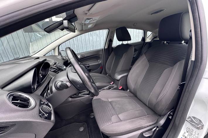 undefined Ford Fiesta fra 2015