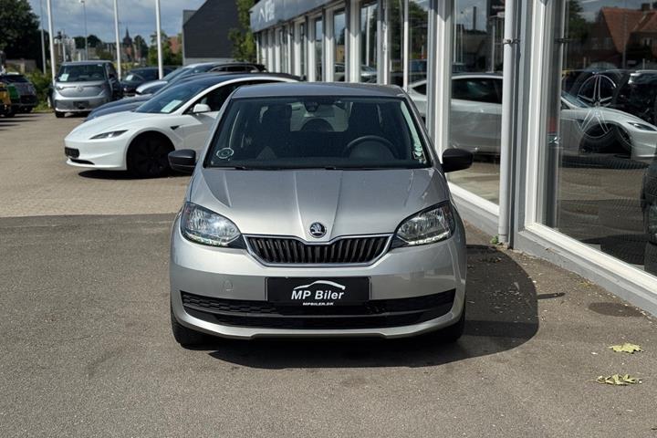 Grå Skoda Citigo fra 2018