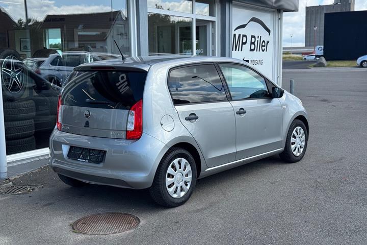 Grå Skoda Citigo fra 2018