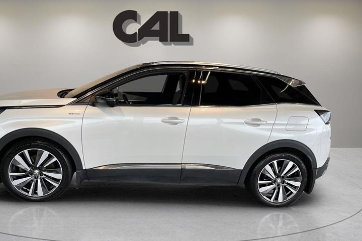 Hvid Peugeot 3008 fra 2021
