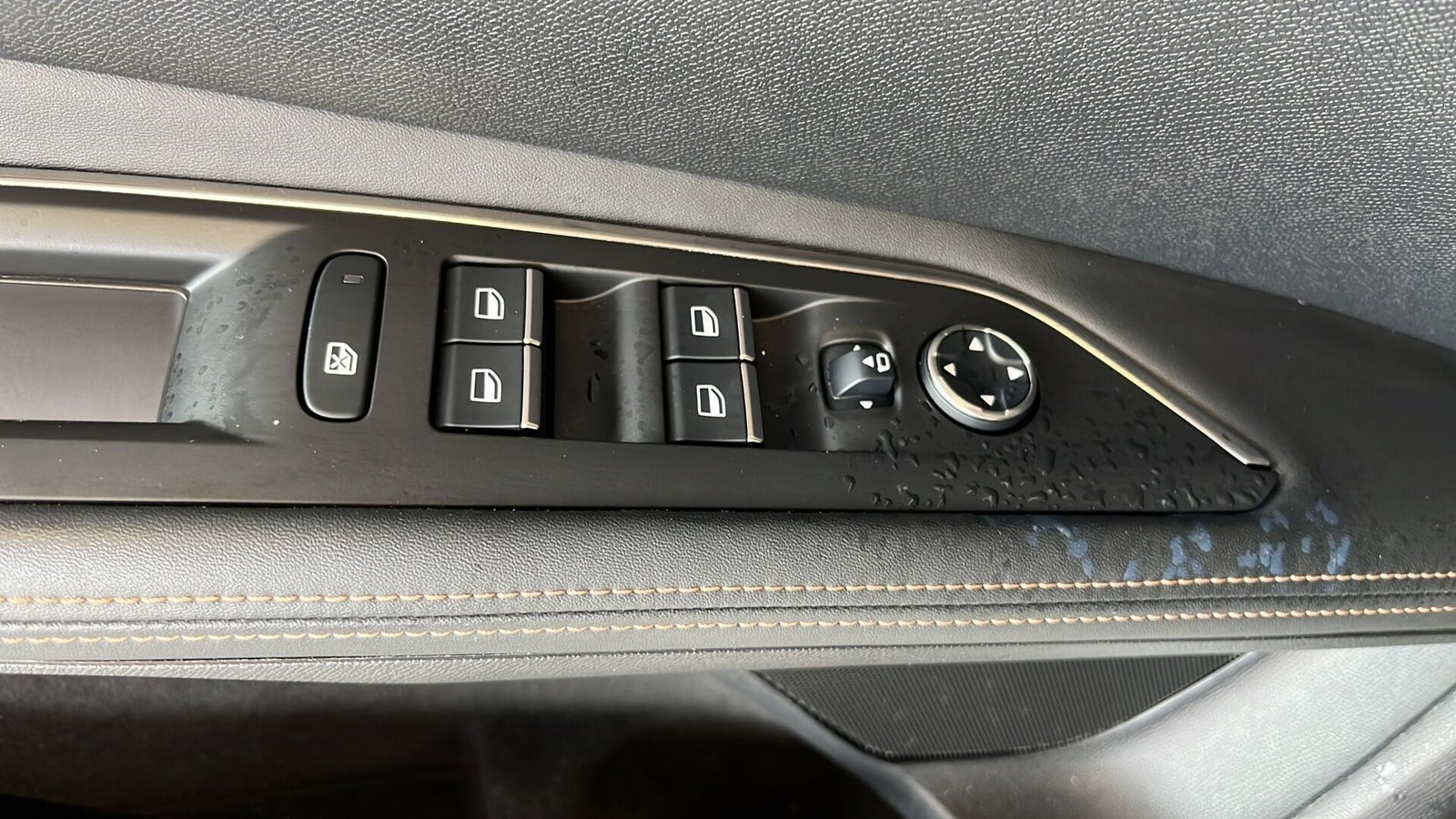Hvid Peugeot 3008 fra 2021