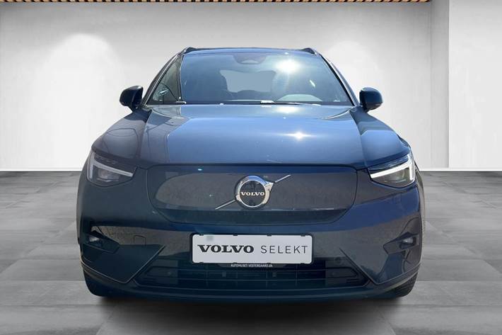 Blå Volvo EX40 fra 2026