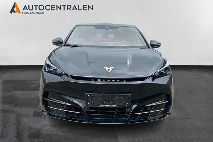Grå Cupra Tavascan fra 2024
