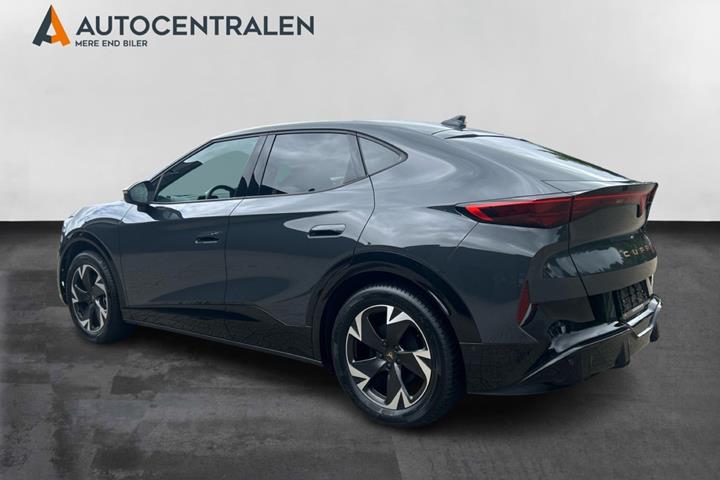 Grå Cupra Tavascan fra 2024