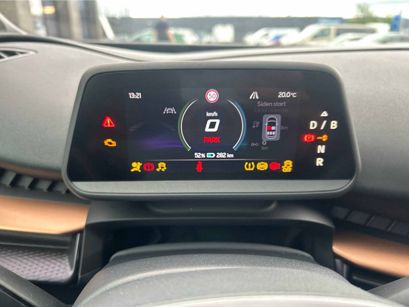 Grå Cupra Tavascan fra 2024