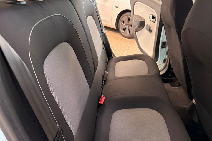 Blå Renault Twingo fra 2015
