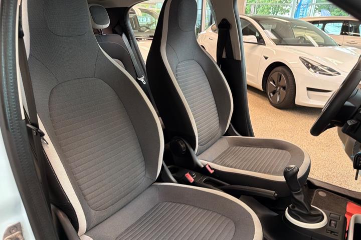 Blå Renault Twingo fra 2015