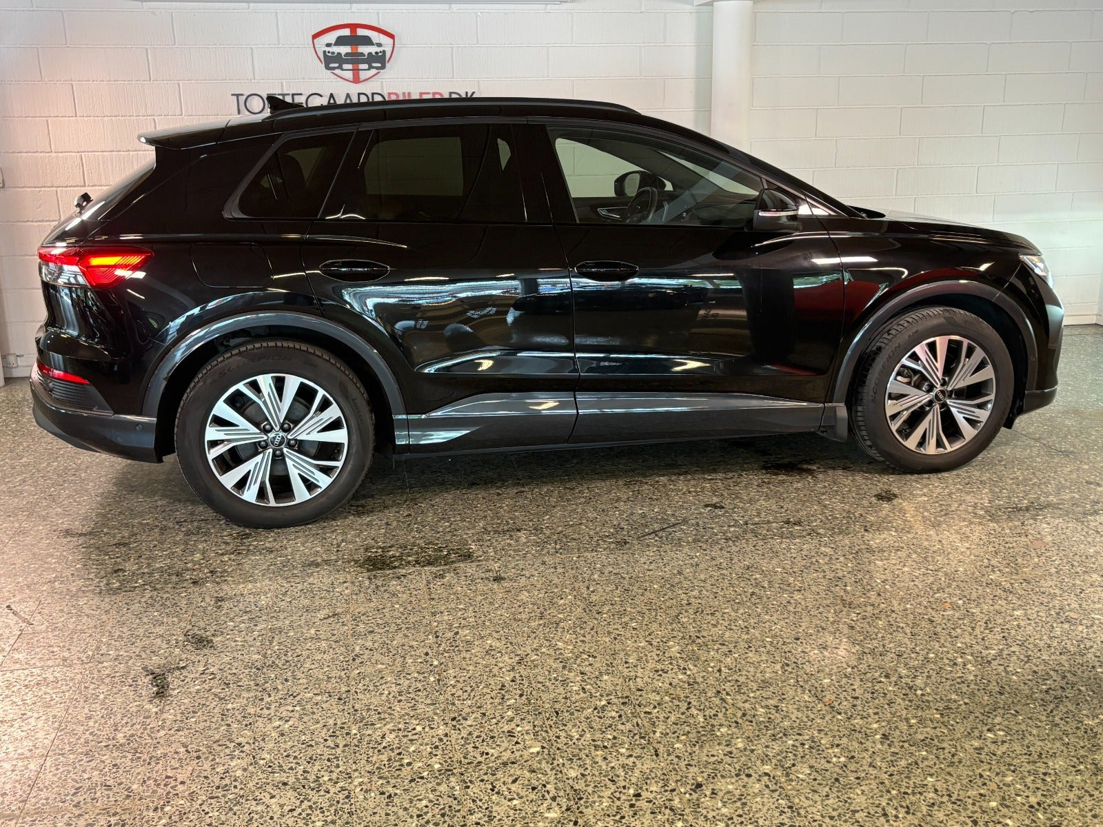 Sort Audi Q4 e-tron fra 2023