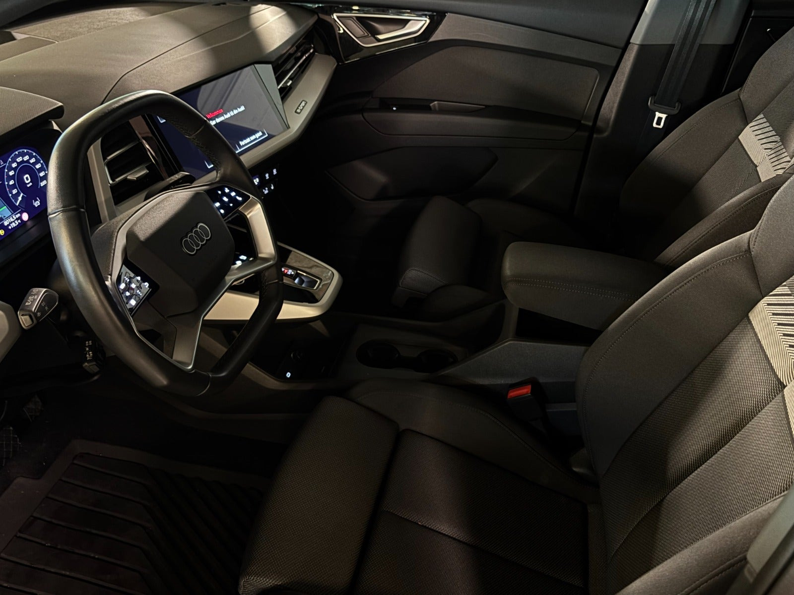 Sort Audi Q4 e-tron fra 2023