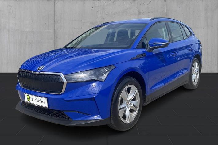 Blå Skoda Enyaq fra 2022