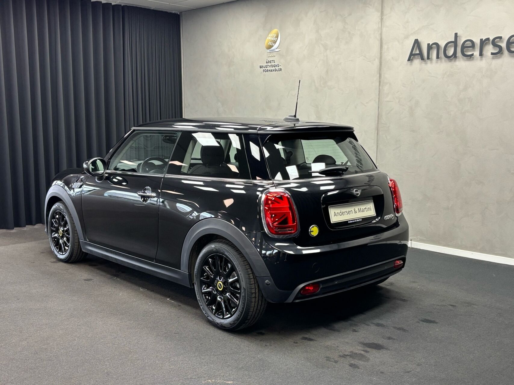 Sort Mini Cooper fra 2023