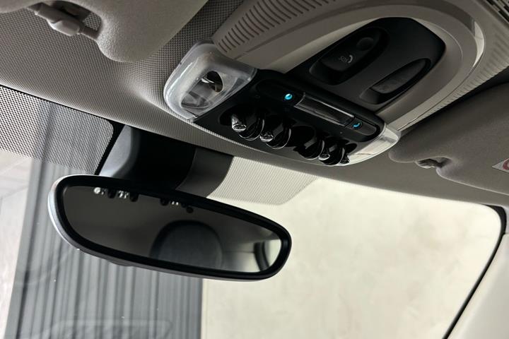 Sort Mini Cooper fra 2023