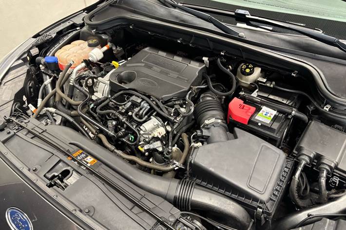 Grå Ford Focus fra 2019