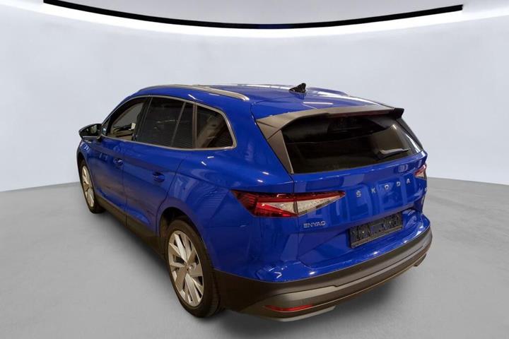Blå Skoda Enyaq fra 2024
