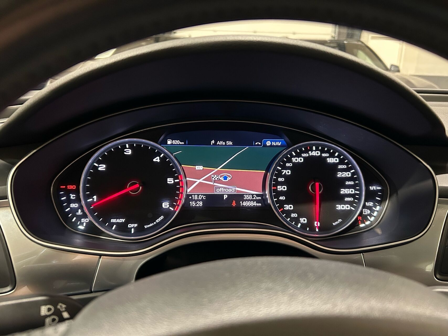 Grøn Audi A6 fra 2017