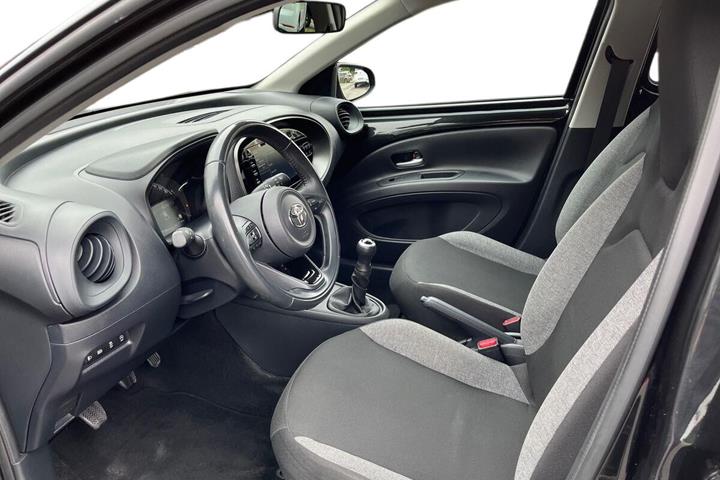 Sort Toyota Aygo X fra 2022