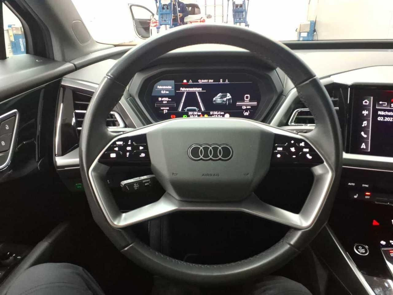 Sort Audi Q4 fra 2023