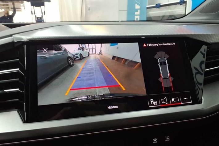 Sort Audi Q4 fra 2023