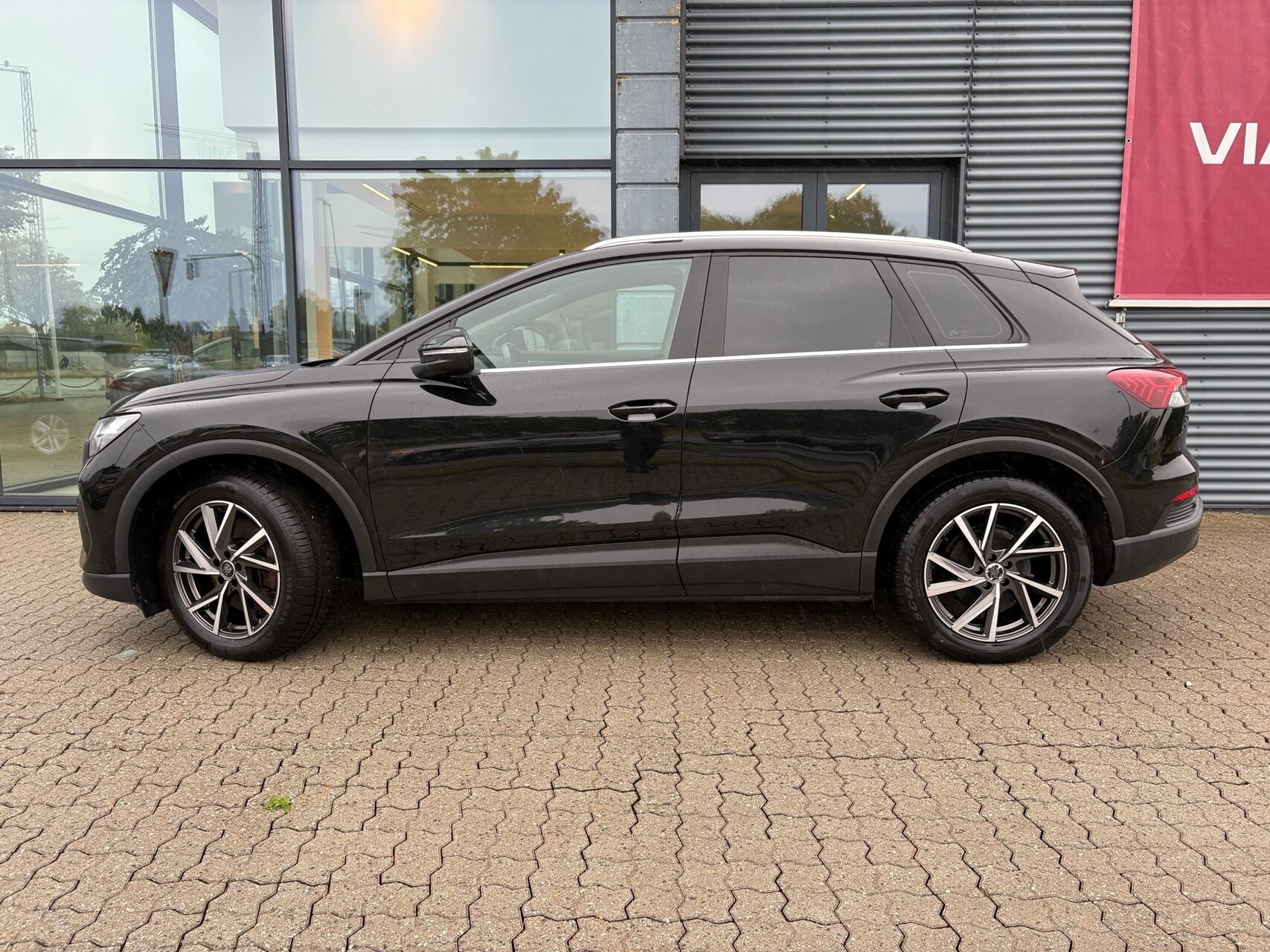 Sort Audi Q4 fra 2022