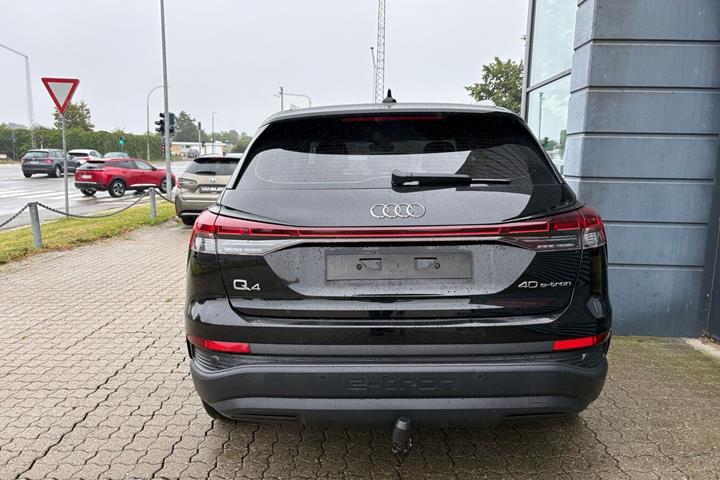 Sort Audi Q4 fra 2022
